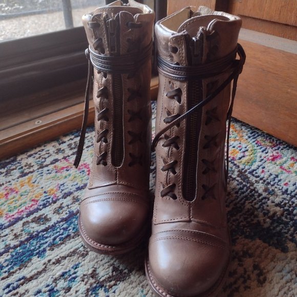 Freebird Bailey Boots - Picture 4 of 14